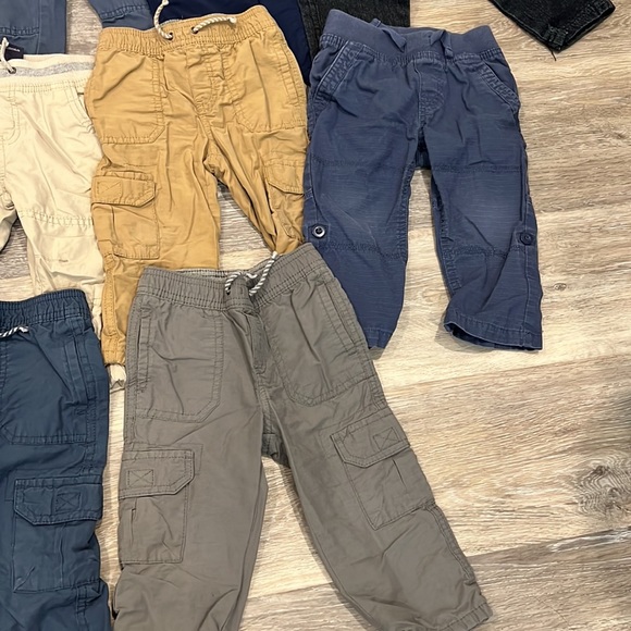 Lot bundle of 10 pairs of pull on pants khakis, cargo, jeans GUC 18months 18m - Picture 4 of 12